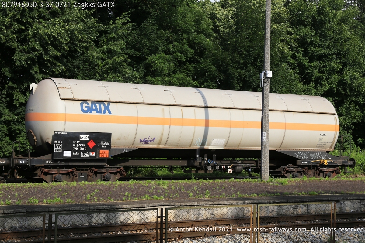807916050-3_37 0721 Zagkks GATX.JPG